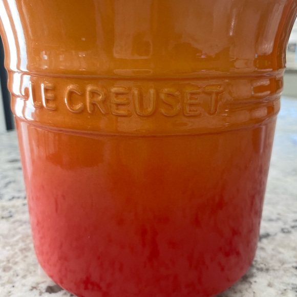 Le Creuset Kitchen Nwt Large Le Creuset Utensil Holder Poshmark